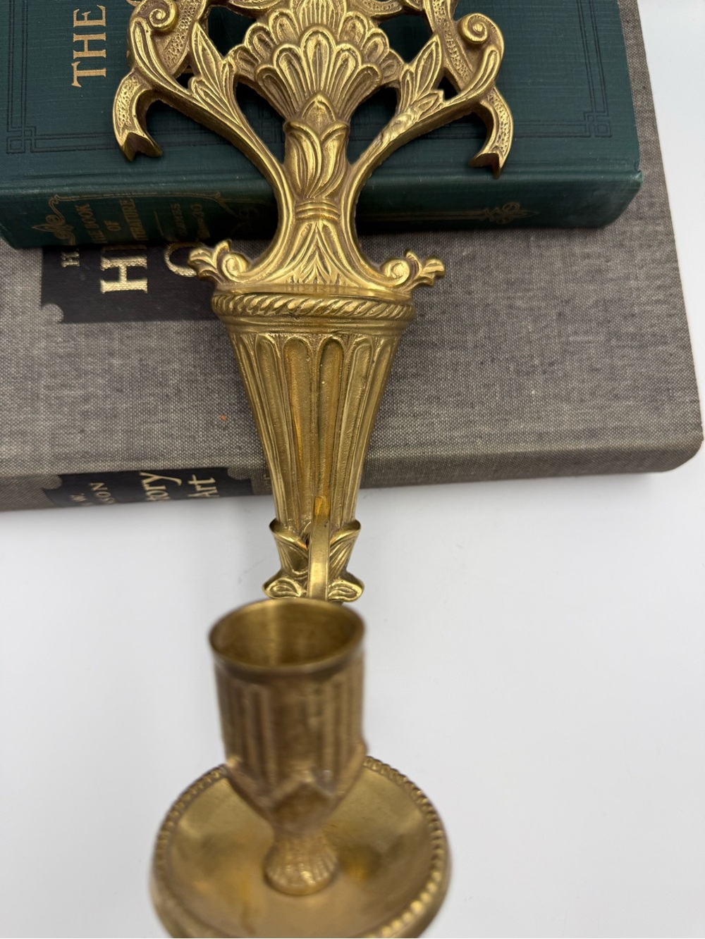 Vintage Hollywood Regency Style Ornate Brass Candle Sconce - Picture 3 of 12